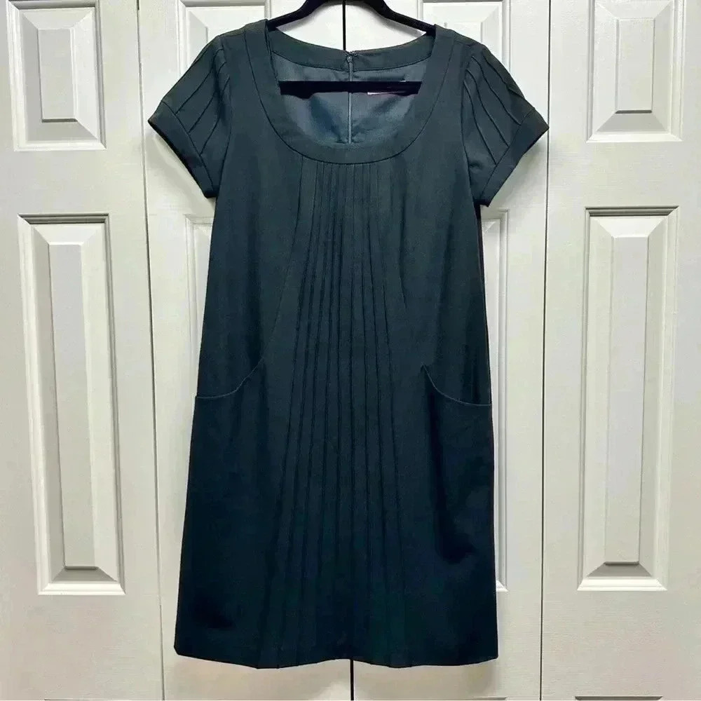 Eliza J Pleated Front Short Sleeve Black Women’s Mini‎ Dress Size 8
